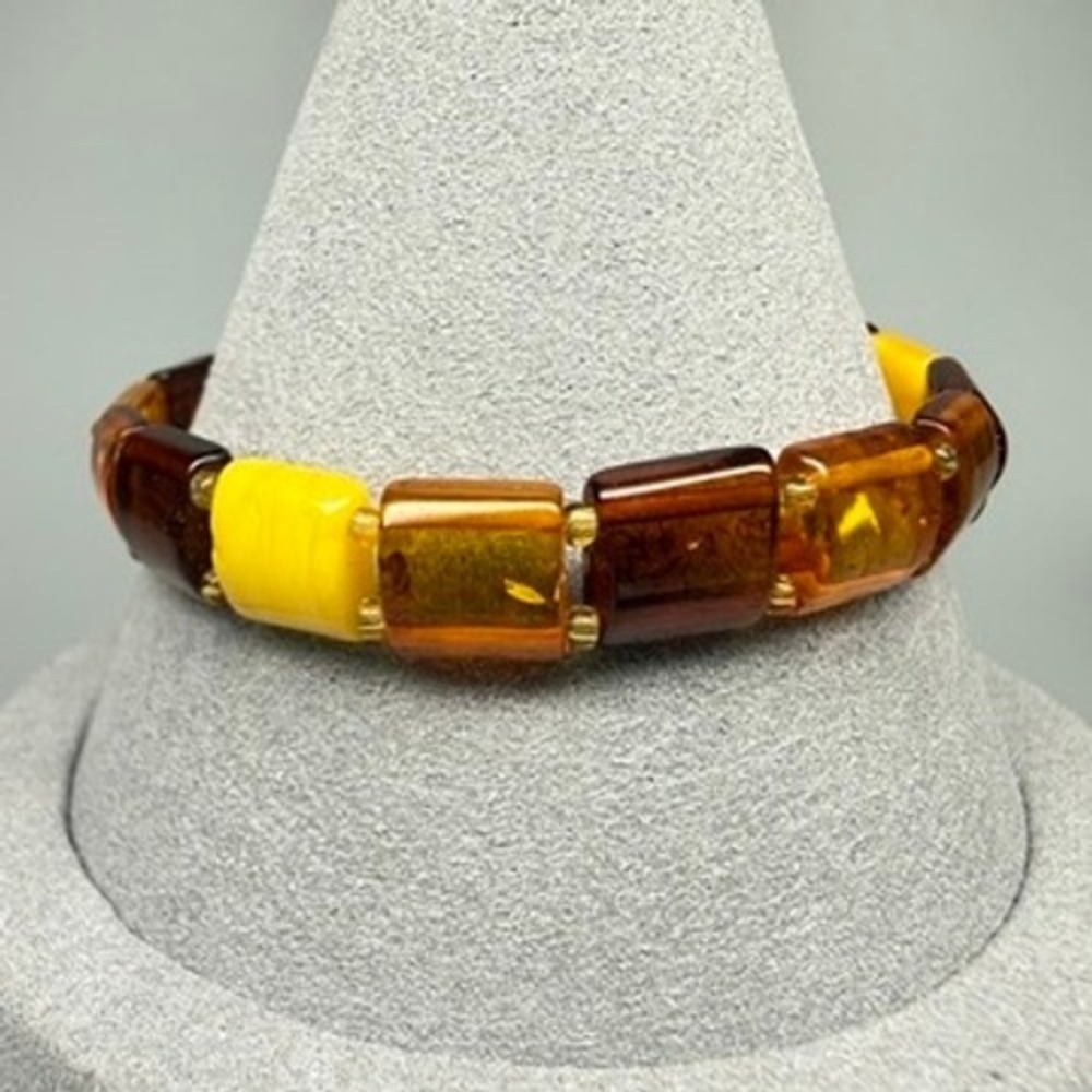 Natural Amber Bracelet Ombre Egg Yolk Honey Stretch  6.5"